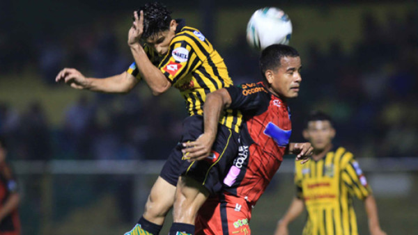 Real España arrancó con pie derecho