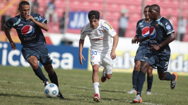 Le salió Georgie Welcome al Olimpia
