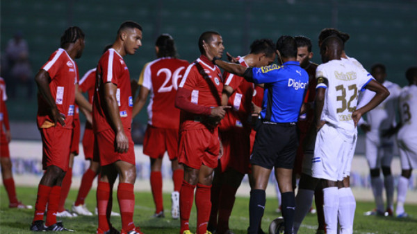 Olimpia sostiene un invicto de hierro