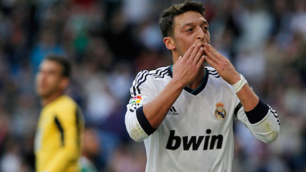 Mensaje de Mesut Özil a la afición de Real Madrid