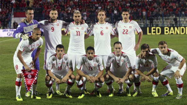 Honduras y Suiza cierran nuevemente el grupo