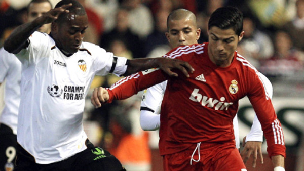 Polémico triunfo del Real Madrid