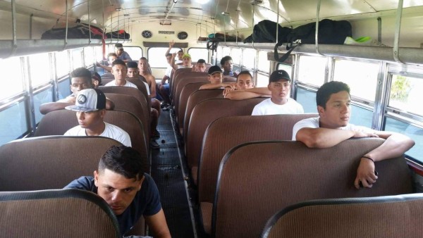 Así viajan los equipos de Liga de Ascenso en Honduras a sus partidos