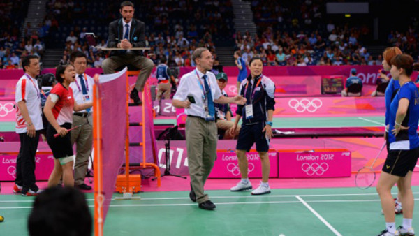 Escándalo en bádminton olímpico, expulsan a cuatro parejas