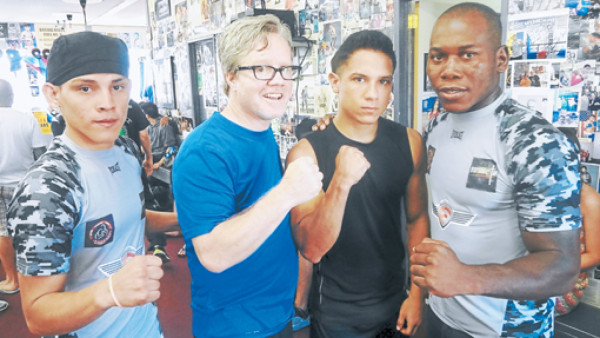 Boxeador hondureño: 'Estuve entrenando en el gimnasio de Pacquiao”