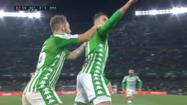 Festejo a lo Messi y exBarcelona goleó al Real Madrid en el batacazo del Betis en el Villamarín&nbsp;&nbsp;