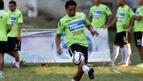 Mariano Acevedo, entre Olimpia y Motagua
