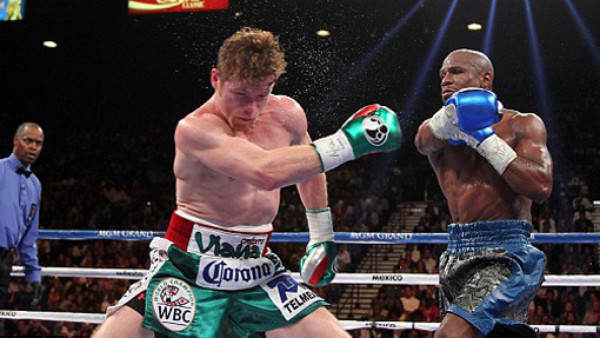 Prensa mexicana destaca lección de Mayweather al 'Canelo”