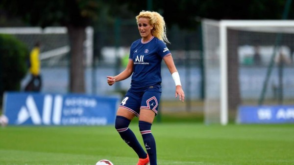 Escándalo: Ex estrella del Barcelona, señalado de haber mandado a golpear a jugadora del PSG