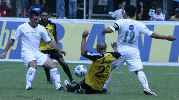 Platense navega por buen rumbo