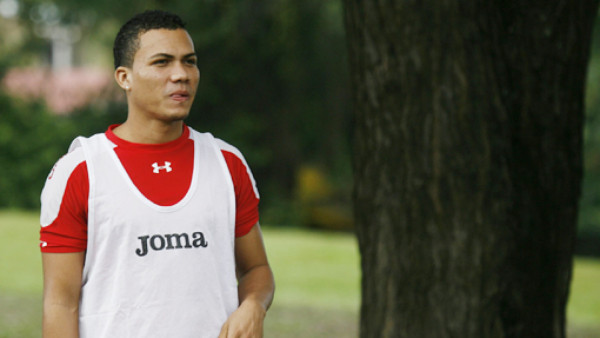 Arnold Peralta será baja dos semanas en el Vida
