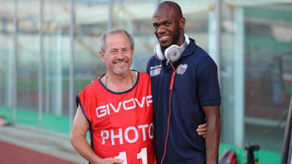 Se le agota el tiempo a David Suazo