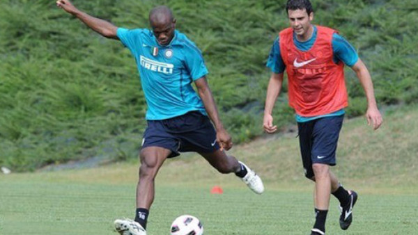 David Suazo ya entrena con el Inter
