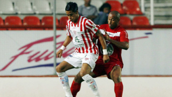 'Muma' Bernárdez anotó doblete en México