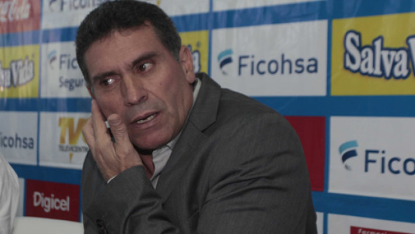 Honduras comenzó a espiar a sus rivales