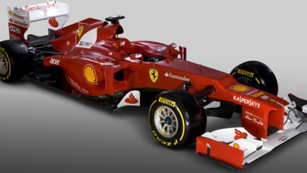 Ferrari presenta su nuevo auto, el F2012