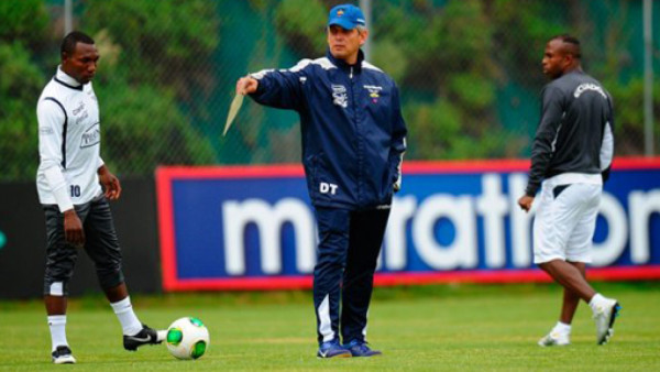 La selección de Ecuador goleó a El Salvador en amistoso