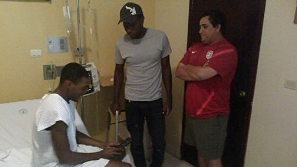 Johnny Barrios visitó en el hospital al panameño Mosquera