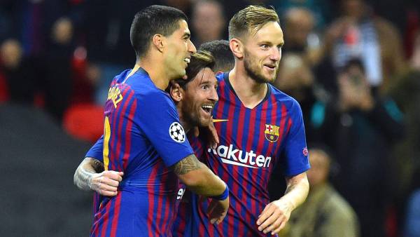 <i>Messi y Rakitic compartieron seis temporadas en el Barcelona, donde lograron todos los títulos posibles.</i>
