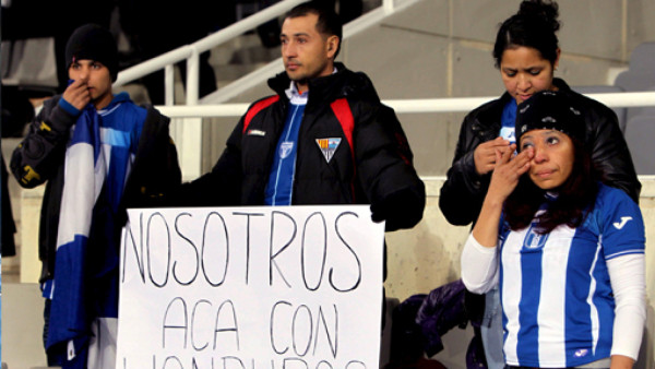 La afición de Honduras se fue desilusionada
