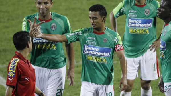 Berríos se acuerda de Maradiaga tras el clásico