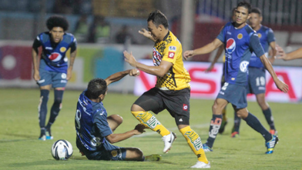 Motagua acaba con racha de Hernán Medford