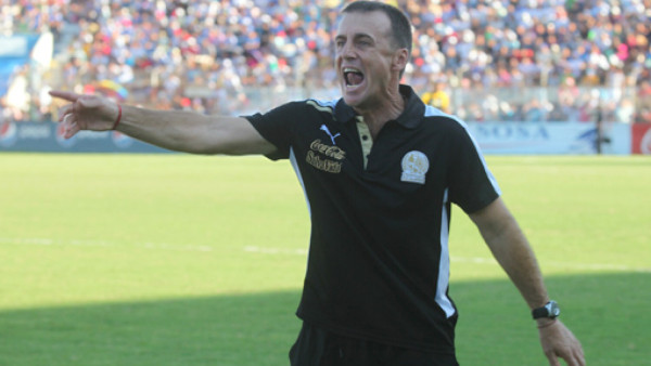 Tosello reaccionó furioso contra su club