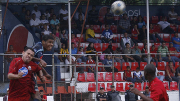 Savio se queja del poco apoyo copaneco