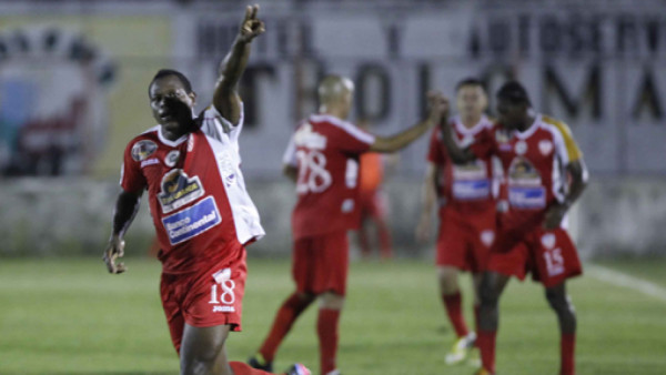 Olimpia saca empate con sabor a triunfo en Choloma