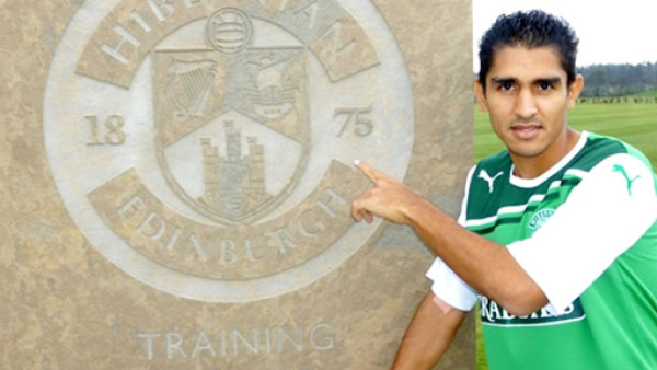 Técnico del Hibernian pide la renovación de Jorge Claros