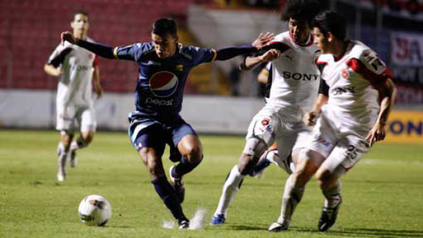 Las aguilas no suman en Concacaf.