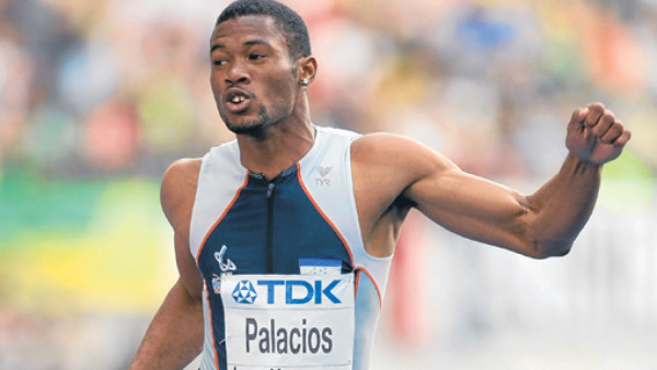 'Dinero se malgasta en sueldos y salarios políticos': Nasralla