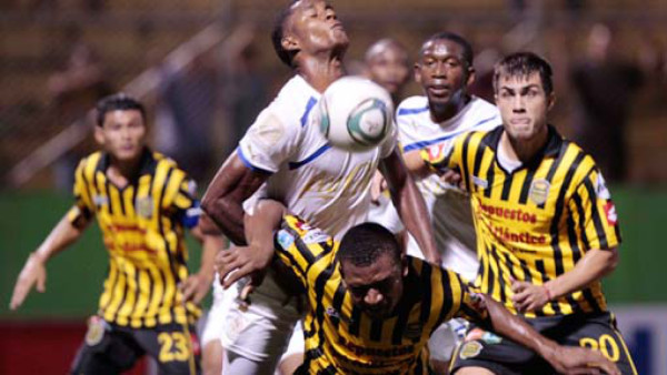 EN VIVO: ¡Olimpia vence al Real España!