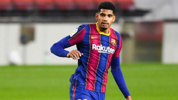 Con tres cambios: La alineación del Barcelona para el partidazo ante el Valencia en Mestalla