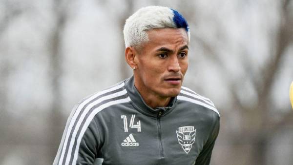 Andy Najar se reportó como lesionado, pero jugó con DC United en MLS.