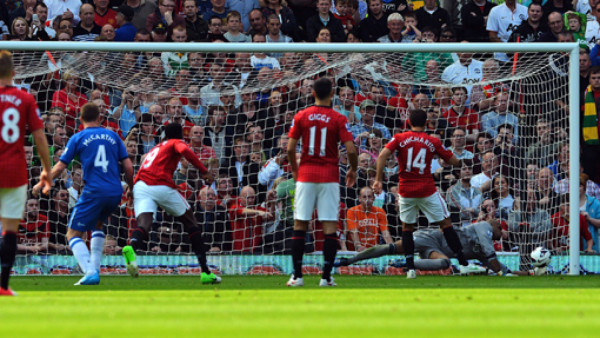 'Chicharito' Hernández pasó de villano a héroe