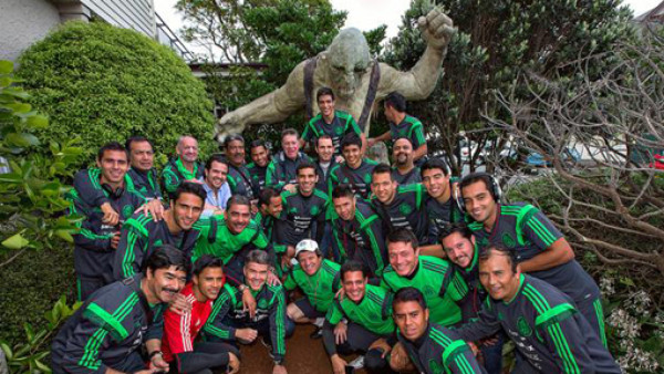 Selección mexicana visitó museo de 'El Señor de los Anillos”