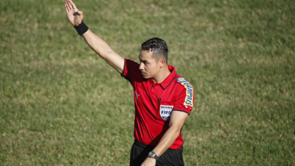 Héctor Rodríguez pitará la final Real España-Olimpia