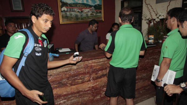 Marathón llegó a Tegucigalpa resguardado por la policía