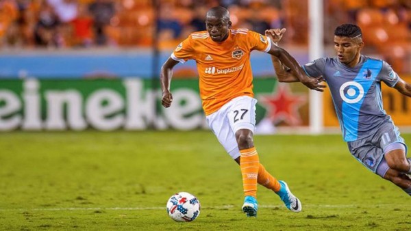 Georgie Welcome se une a la lista: Hondureños campeones en otros países