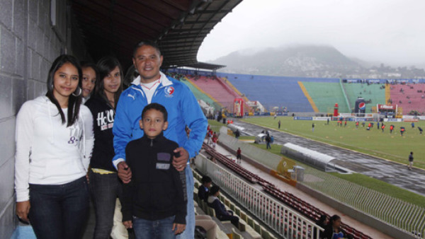 Siempre fieles al clásico Motagua-Olimpia