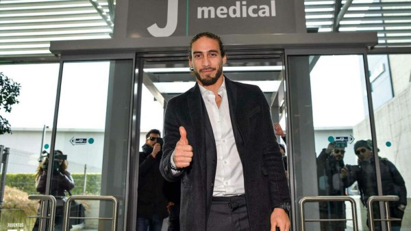 MERCADO: Otro hondureño sin club en Europa; Real Madrid se entromete en fichaje de Barcelona