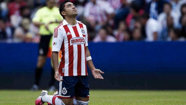 El mexicano Marco Fabian podría marcharse al Schalke 04