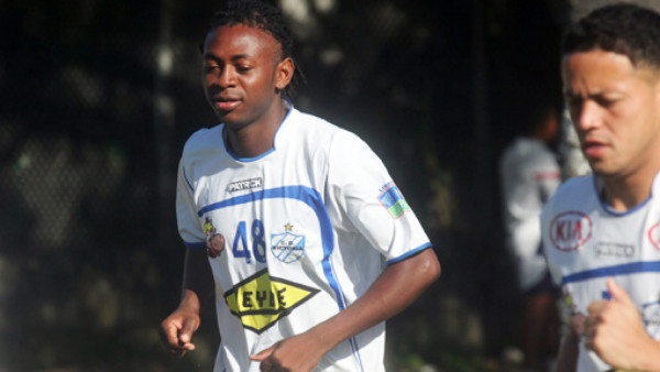 El 'Kalimba” Lopez se integra al Victoria prometiendo goles
