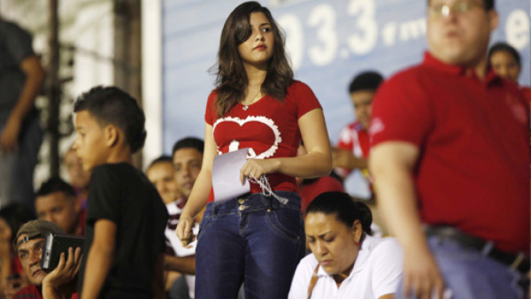 La Ceiba comenzó con su carnaval para el Vida-Savio