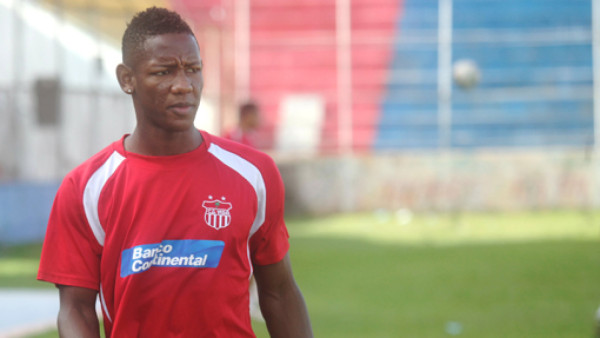 Rommel Quioto estará un año a préstamo en Polonia