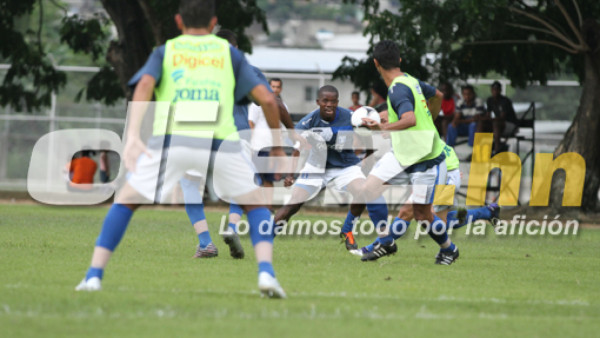 Honduras calienta motores en Ecuador