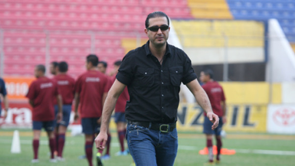 Motagua denuncia a Mitchel Brown