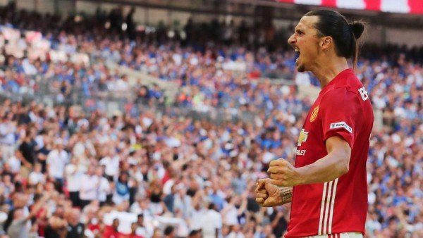 Los mejores 11 futbolistas de la historia para Zlatan Ibrahimovic