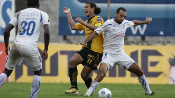 El ex defensor brasileño dijo tener presente su gol Real España en la final y por lo que la gente lo recuerda.